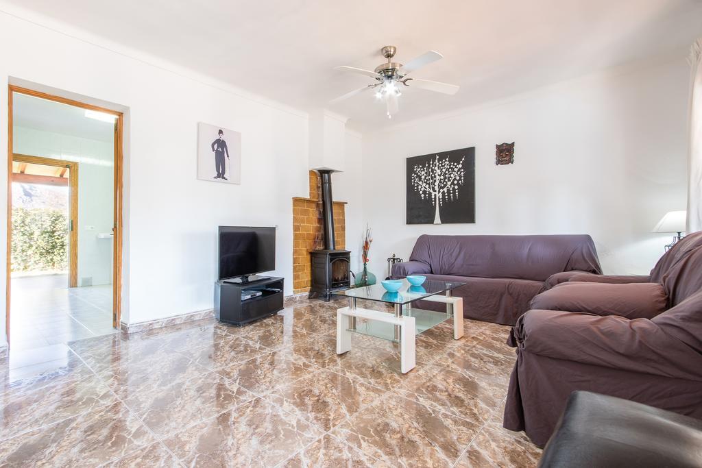 Chalet Falcó with Private Pool&Garden Puerto de Alcúdia Exterior foto